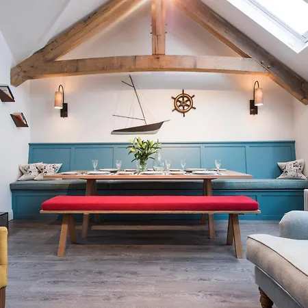 Iris 5 Star Gold Award Luxury Cottage St Ives  Exterior photo