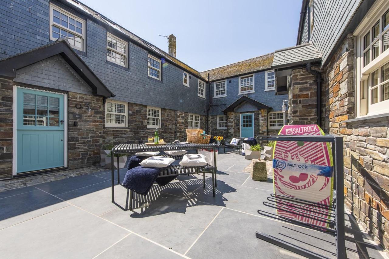 Iris 5 Star Gold Award Luxury St Ives (Cornwall)