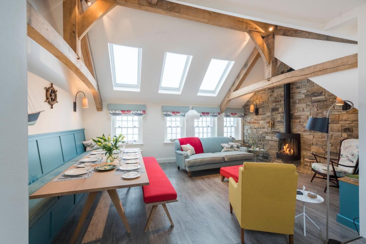 Iris 5 Star Gold Award Luxury St Ives (Cornwall)