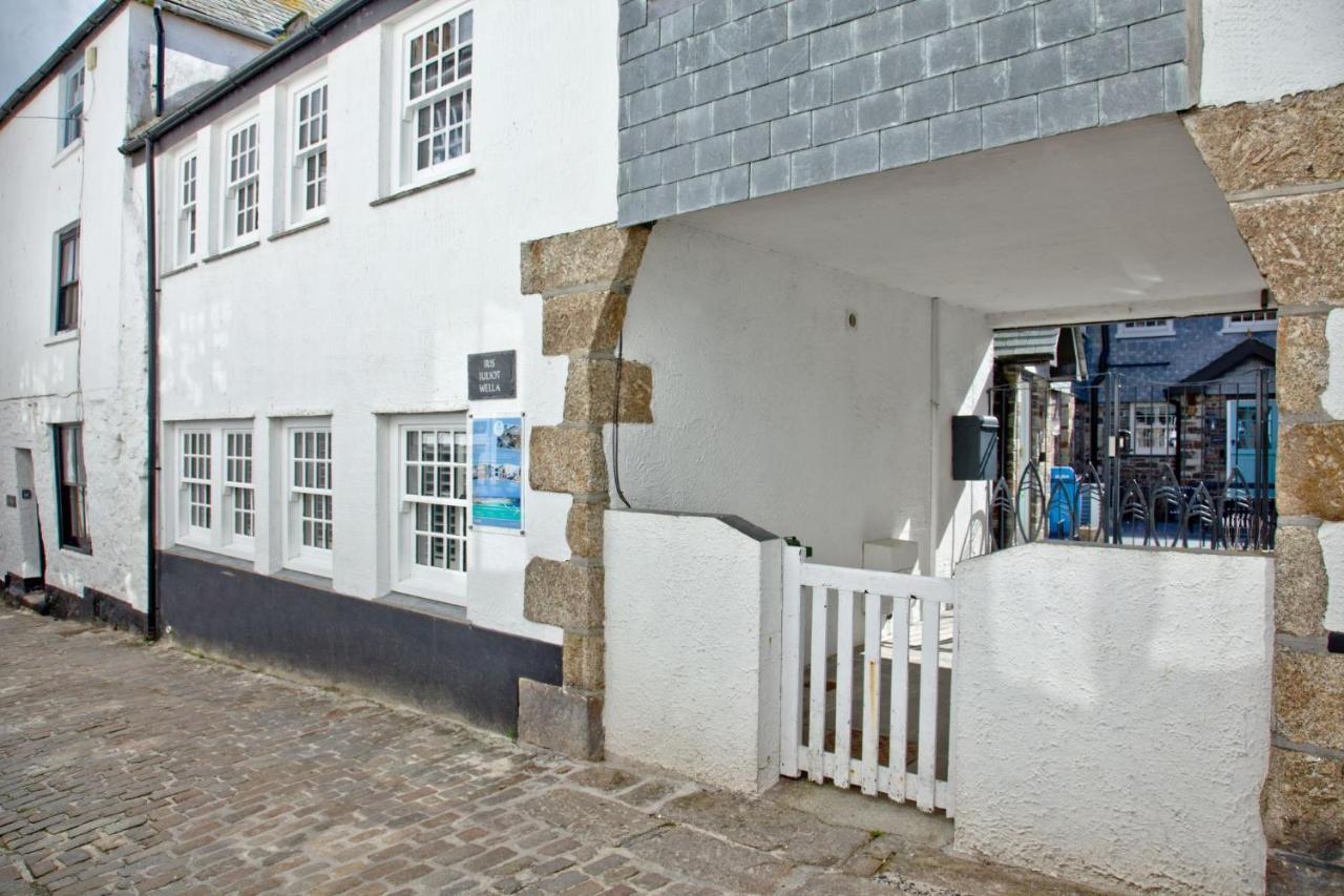 Holiday home Iris 5 Star Gold Award Luxury St Ives (Cornwall)